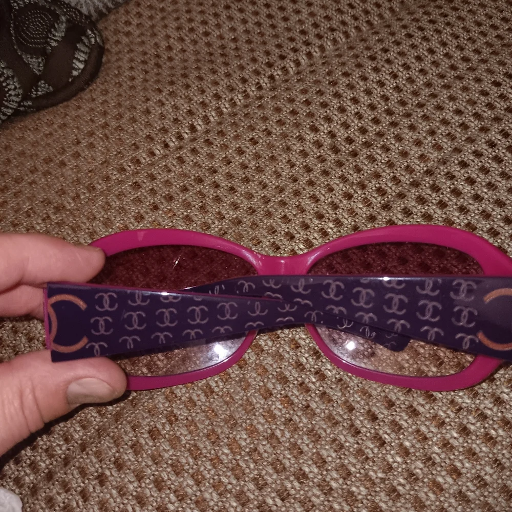 CHANEL Purple and Pink Gradient Women's Sunglasses